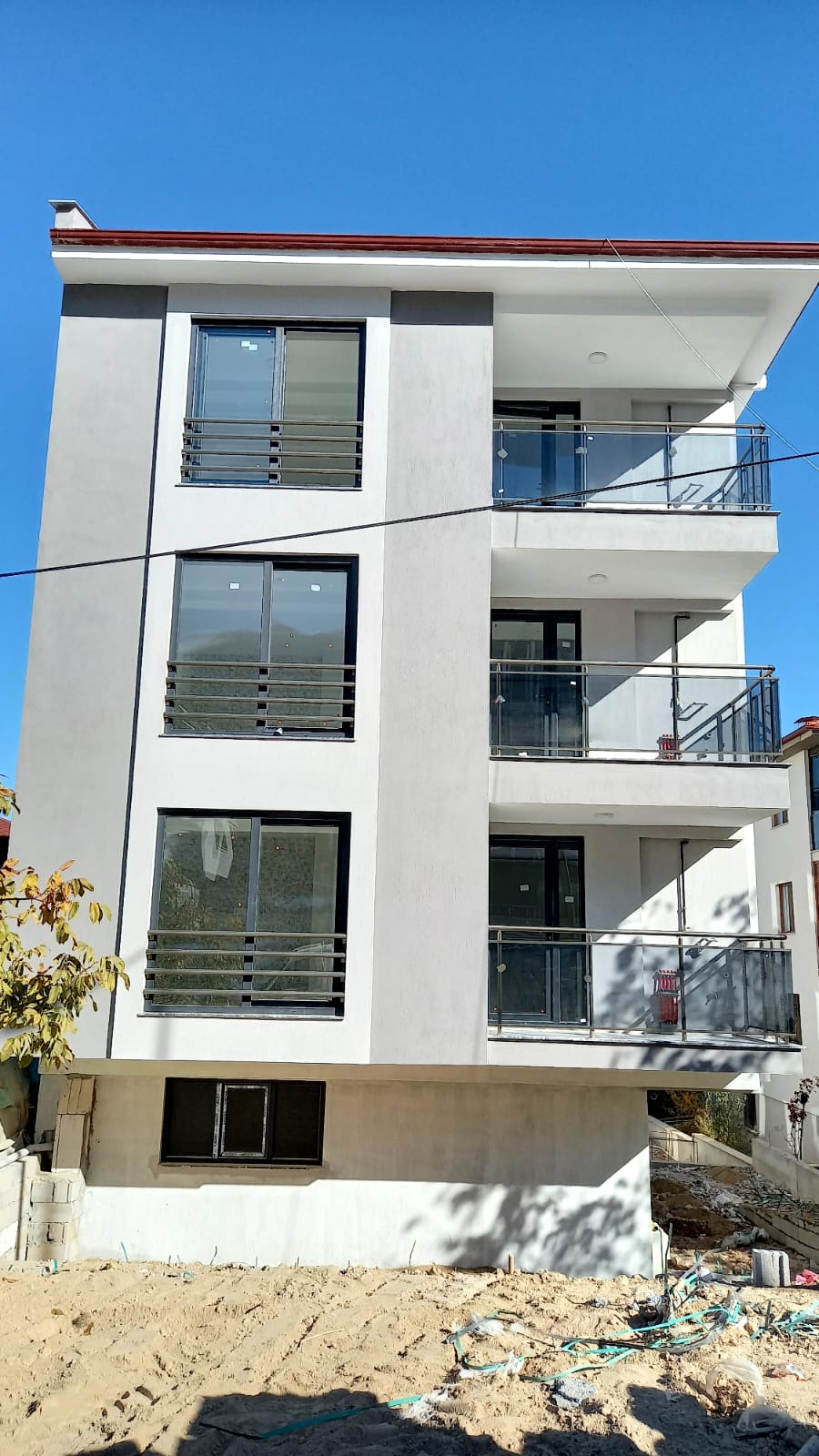 whatsapp image 2025 06 24 at 17.11.22 (1)