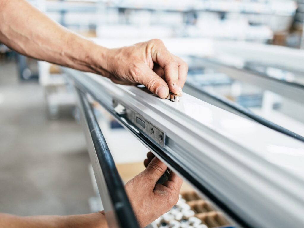 istock 1369098940 min 1600x1200[1]